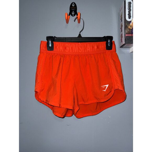 Gymshark Pants - Women's Gymshark Orange Loose Fit Training Shorts | Size Small | Activewear